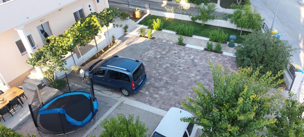 Apartment Anamaria Šibenik Exteriör bild