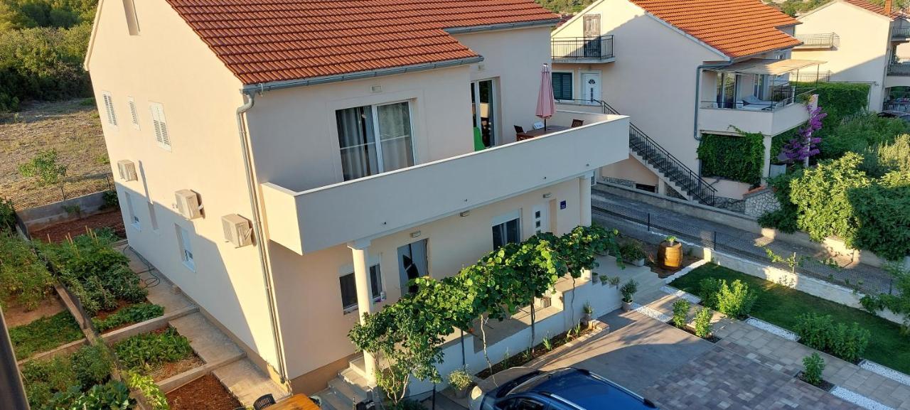 Apartment Anamaria Šibenik Exteriör bild