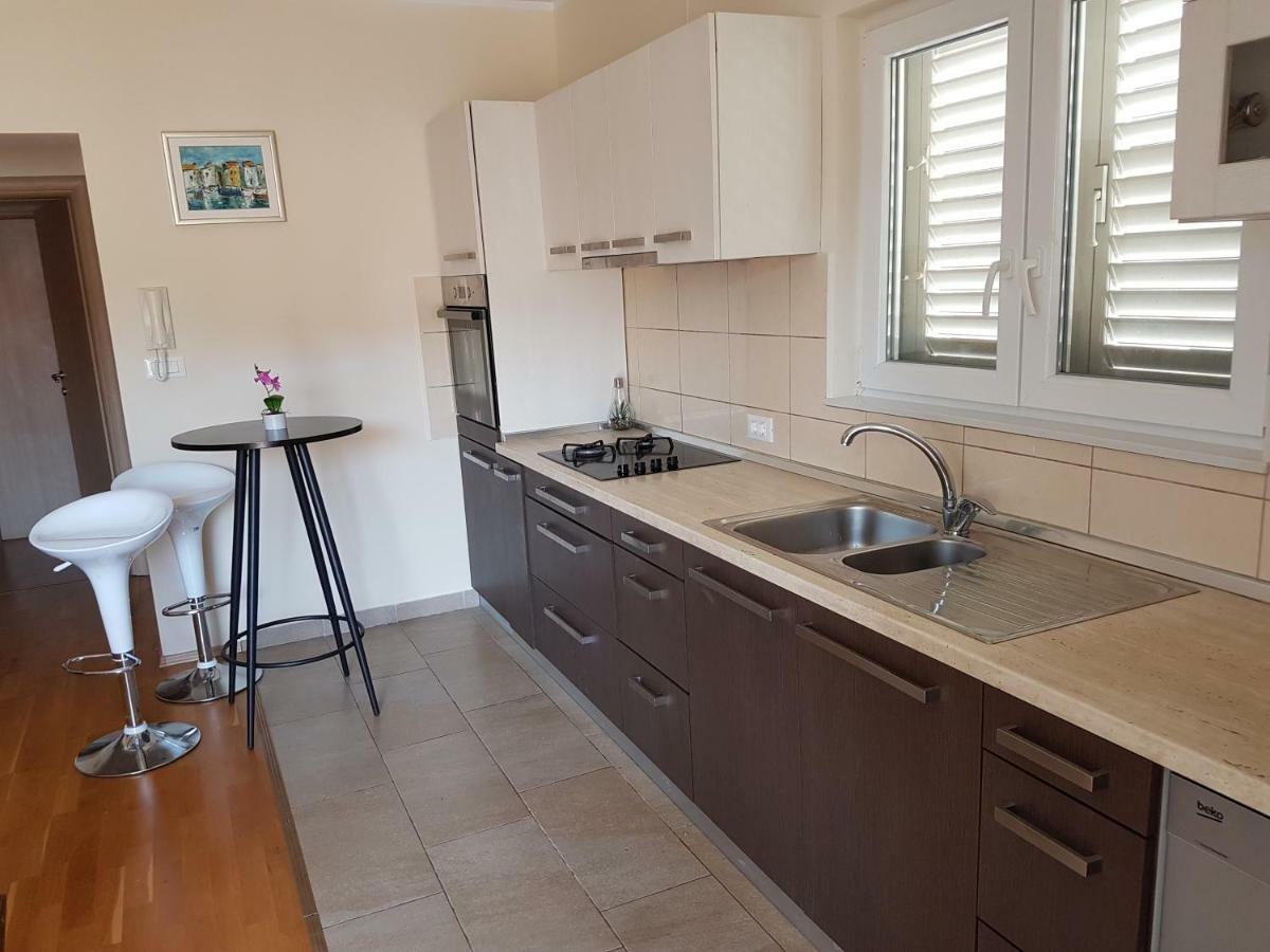 Apartment Anamaria Šibenik Exteriör bild